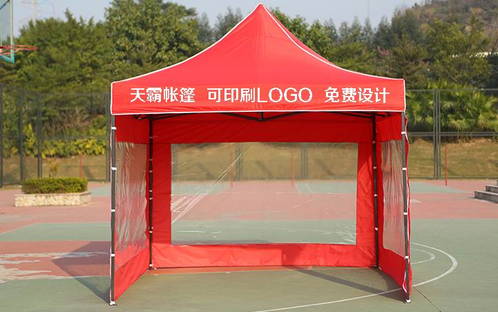 购买多个广告帐篷这样捆绑能更抗风