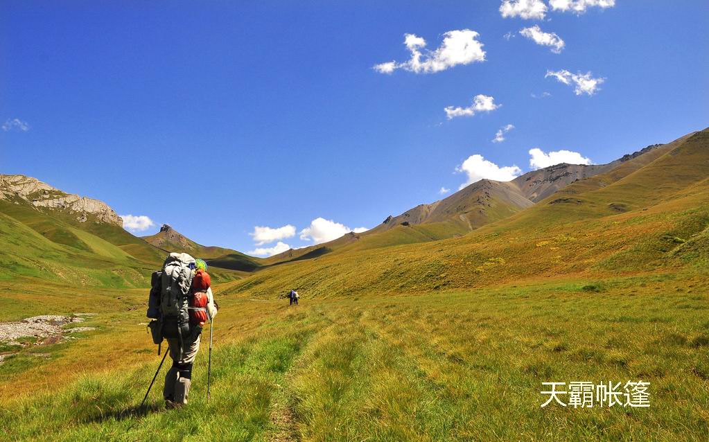 想要一个愉快的雨天露营之旅,这8个小技巧要知道