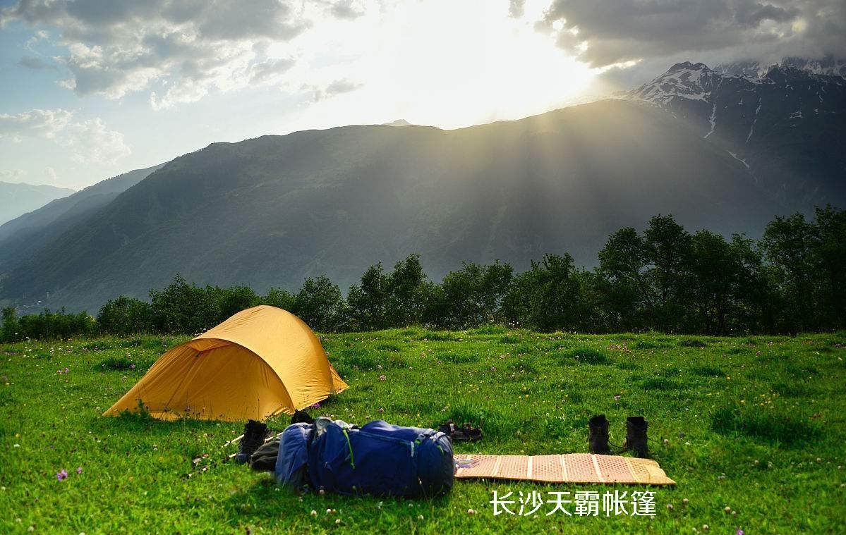 不同款式的睡袋，总有一款适合你